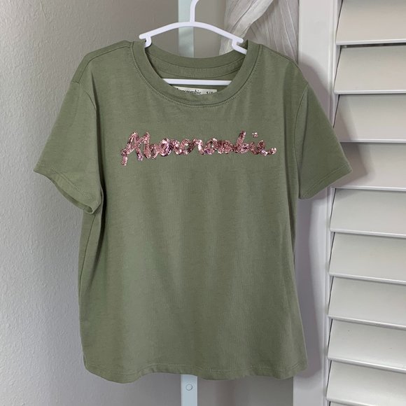 ABERCROMBIE KIDS, T-Shirt, Olive w/Pink Sequins, Cursive "Abercrombie", Size 5 - Picture 2 of 8